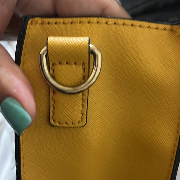 Aldo bag with scarf. Mustard color w/faux snake skin. Comes w/detachable strap - Picture 11 of 13